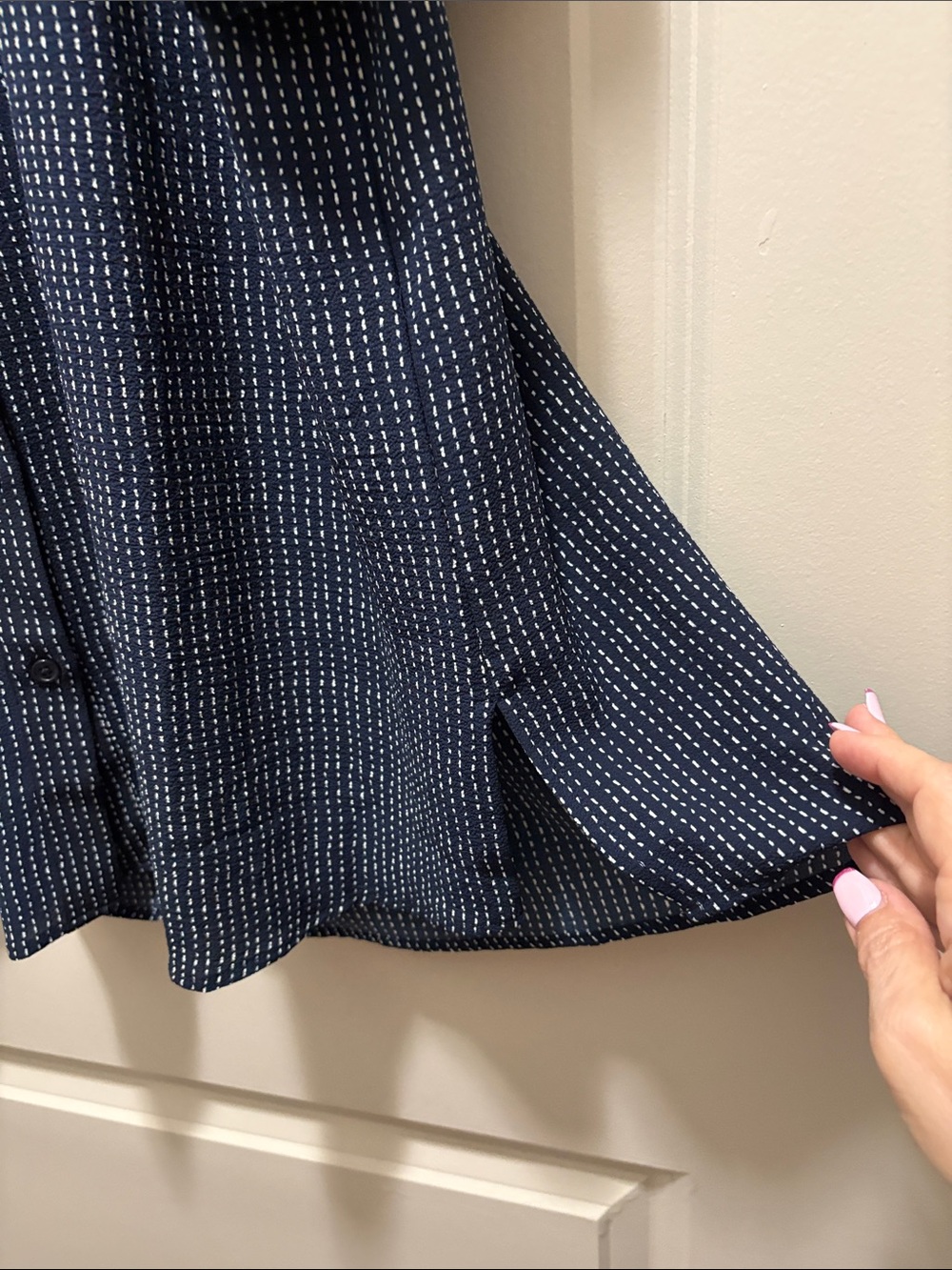 Adrianna Papell Navy Top with White Dash Pattern - Picture 7 of 7